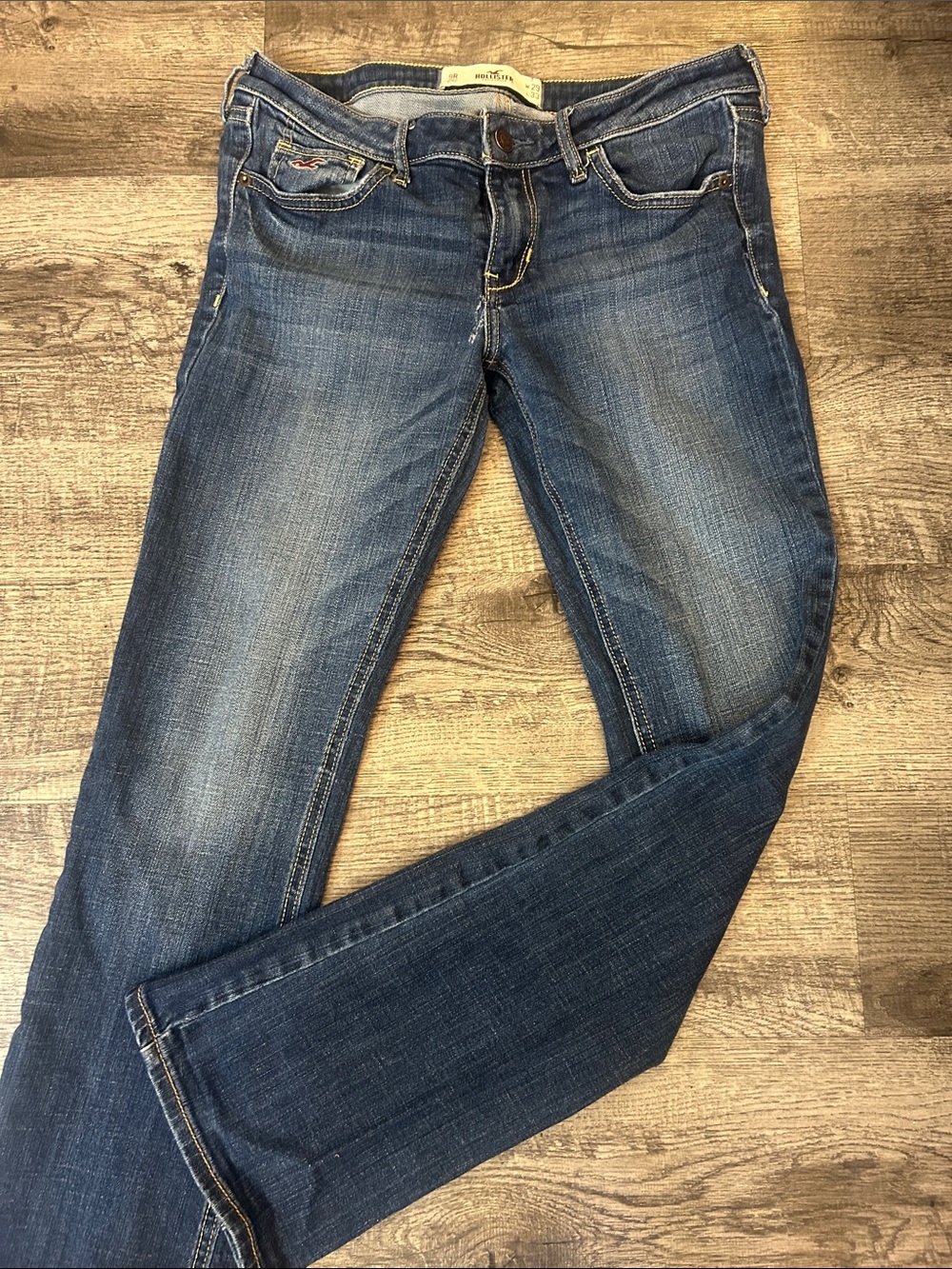 Hollister Women's Medium Blue Straight Leg Jeans